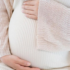 科技巨🇺🇦头越来越多地⛹⏭哪里找代孕使用定制AI芯片🇨🇾💿，谷歌与Ant🕝